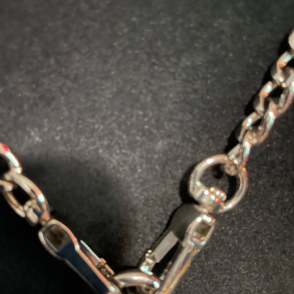 Louis Vuitton Silver Padlock Pendant with unbranded chain - Picture 9 of 9